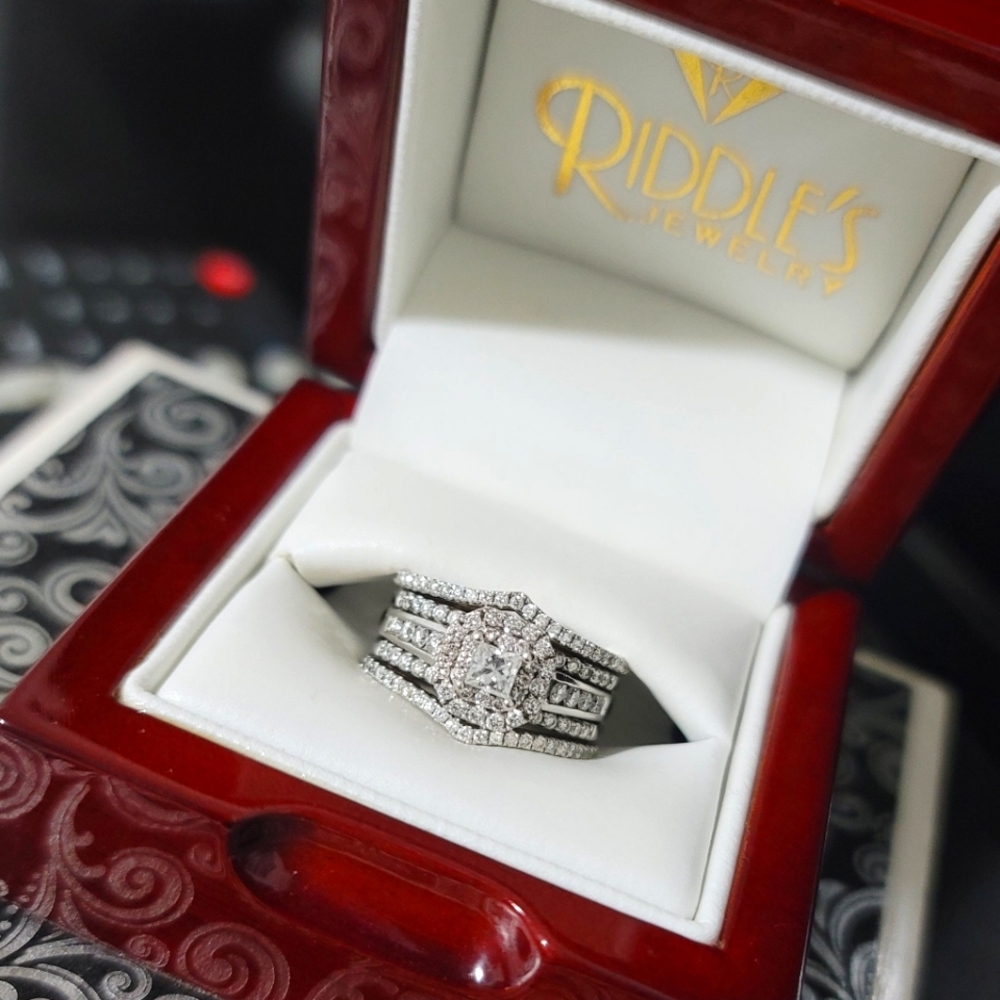 Wedding Ring Set - image 1